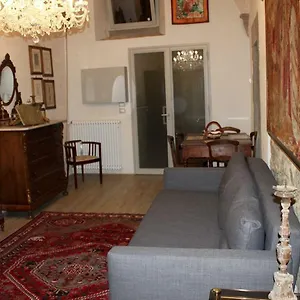 casa-enzo.it-tuscanyhotel.com/
